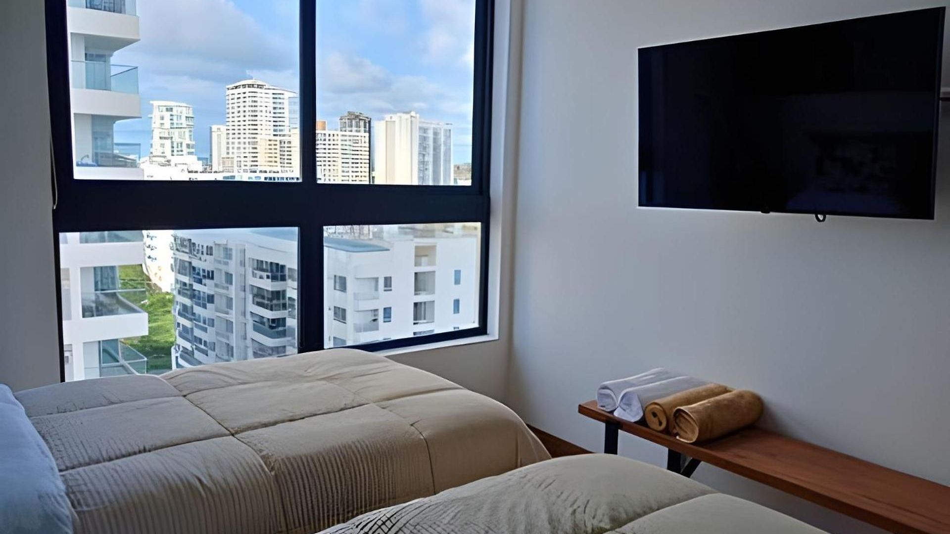 Apartment Luxury 2b, Stunning View 4 Blocks From Walled *