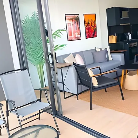 Apartment Luxury 2b, Stunning View 4 Blocks From Walled Cartagena