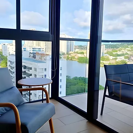 Luxury 2b, Stunning View 4 Blocks From Walled Apartment