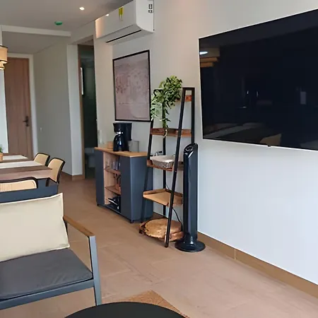 Luxury 2b, Stunning View 4 Blocks From Walled Cartagena